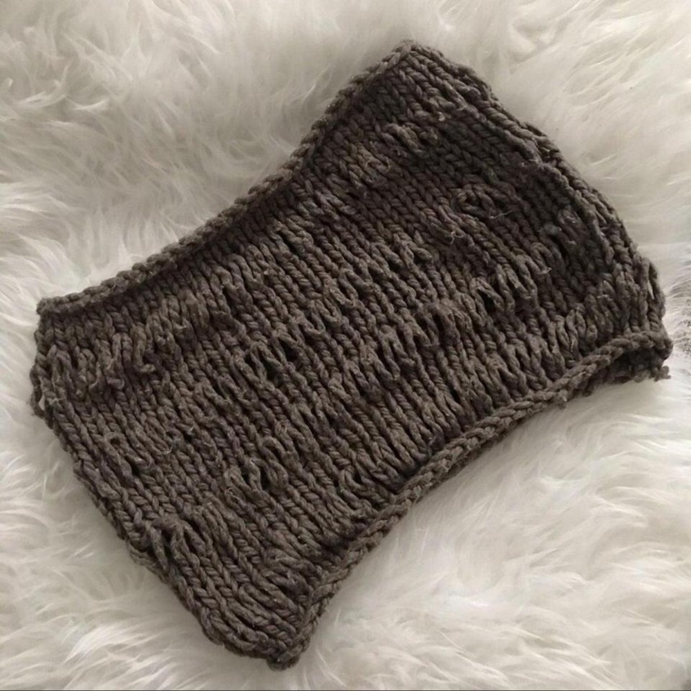Handknit cowl scarf grey gray unisex